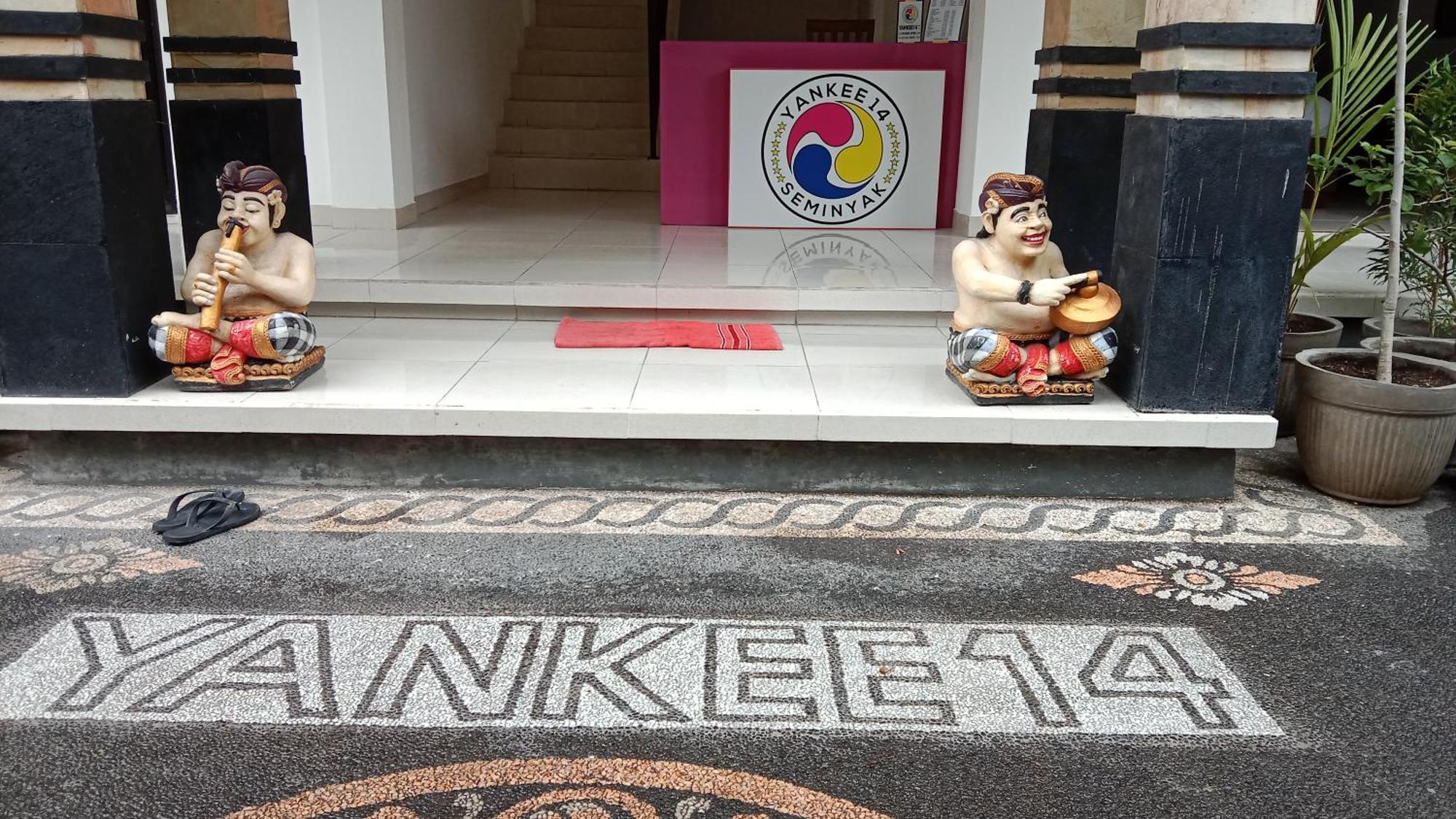 Yankee 14 * Seminyak (Bali)